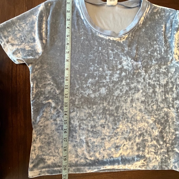 PINK Women's Soft Blue Velvet Shirt, Short Sleeve, Size Medium - Picture 8 of 9